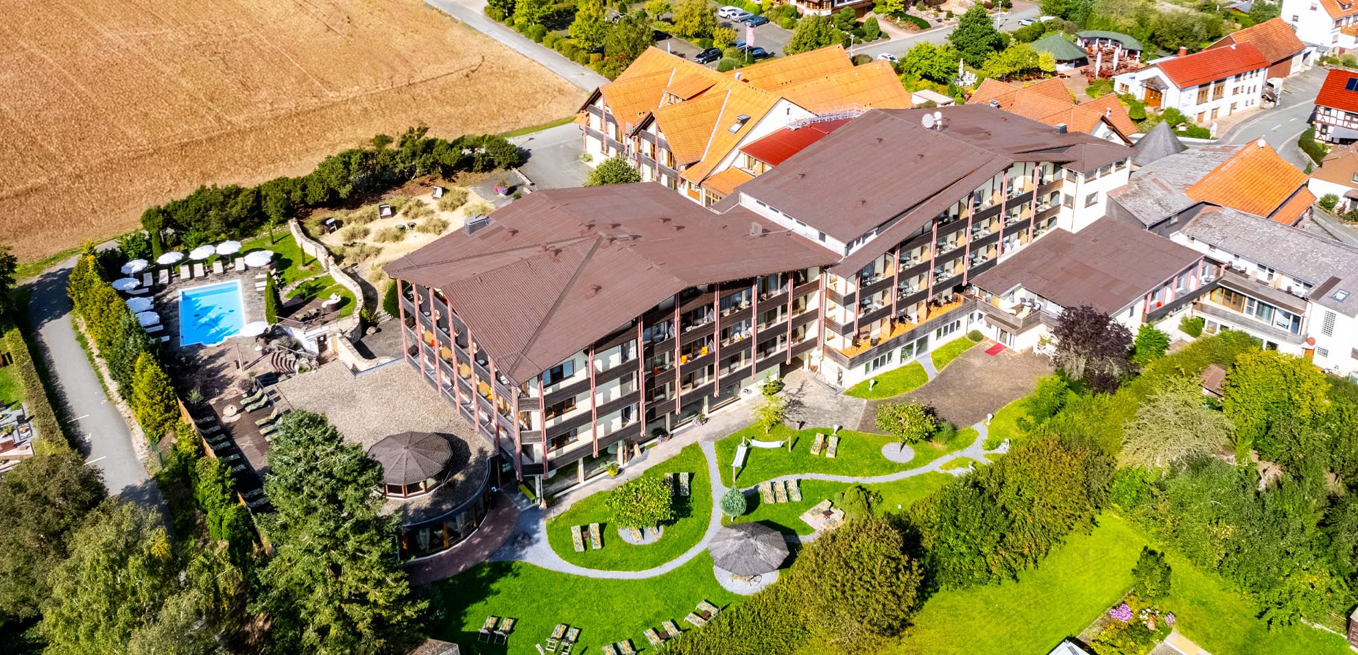 Wellnesshotel Freund Hotel mit Außenpool im Sauerland